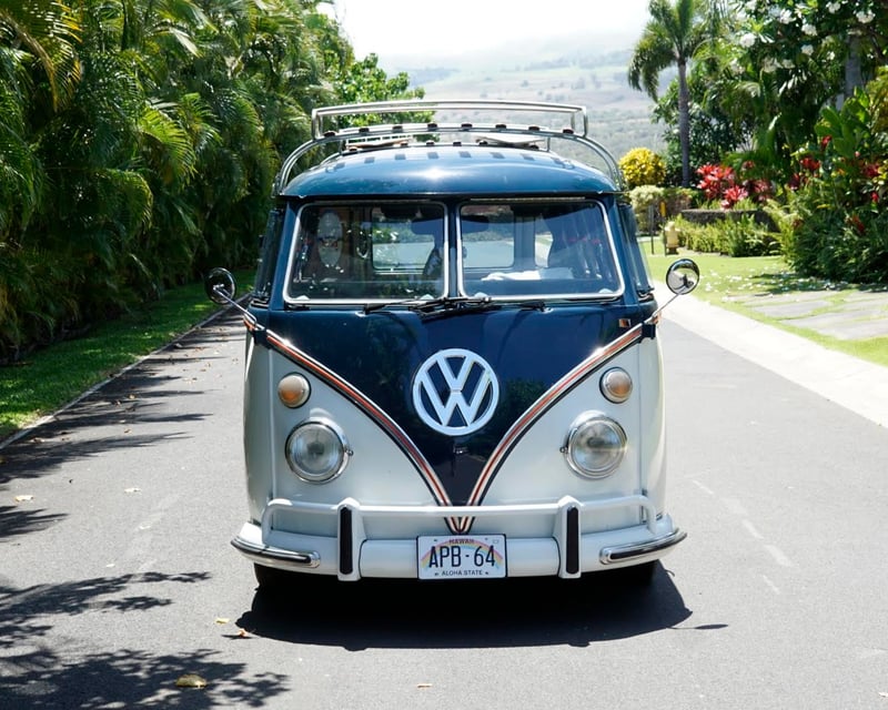 Private Vintage VW Bus Brewery & Beach Tour in Wailea