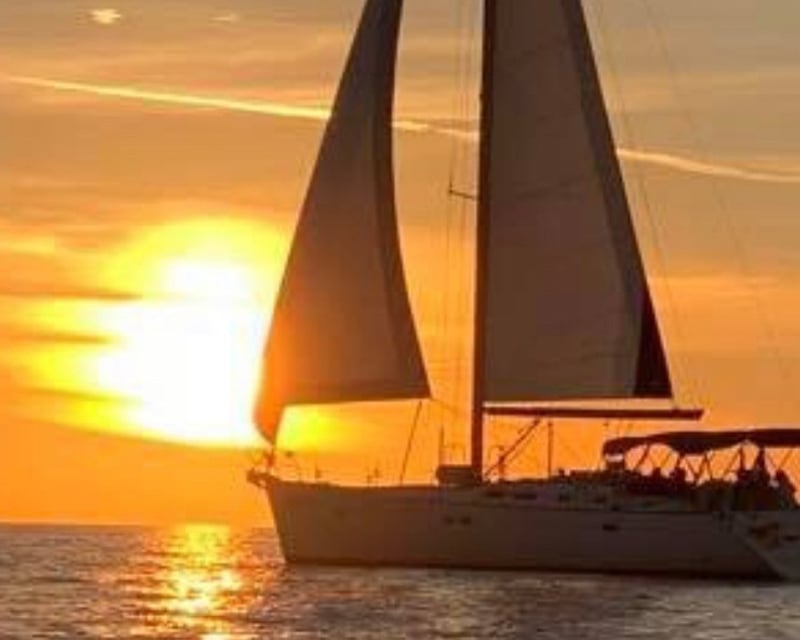 Sunset Sailing Cruise From Naples City Dock