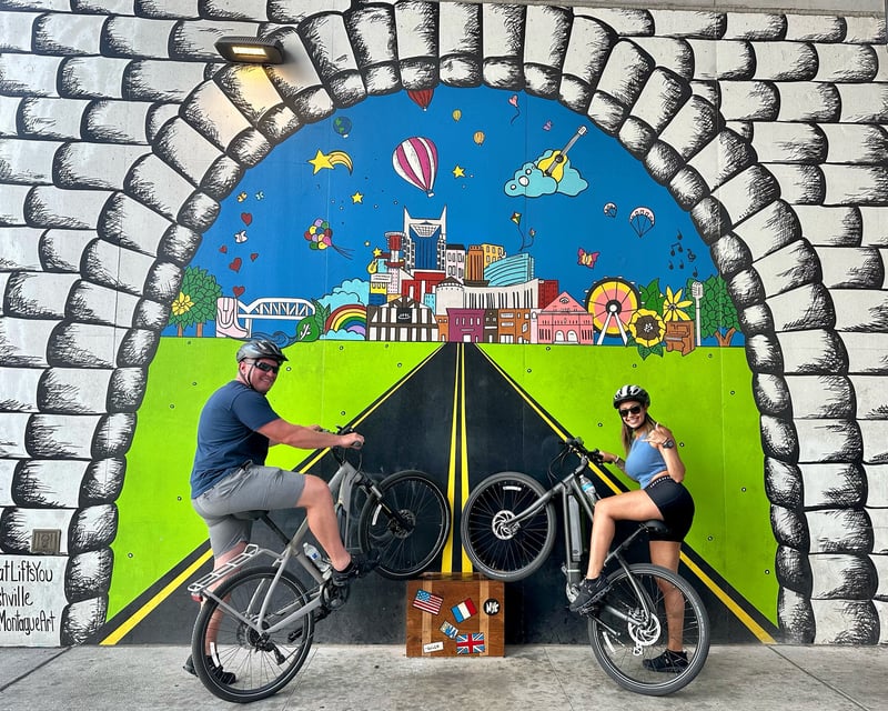 Nashville Street Art Tour by E-Bike with Photos
