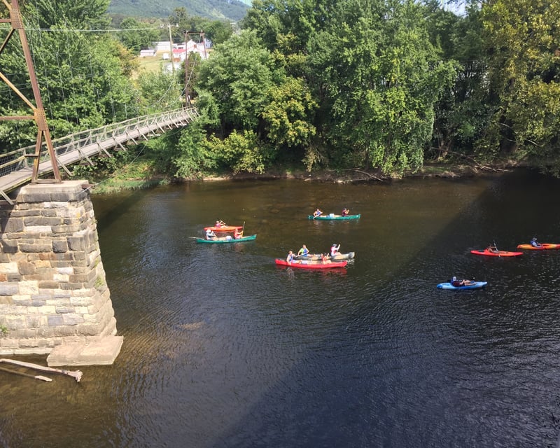 10.5-Mile James River Kayak & Canoe Trip