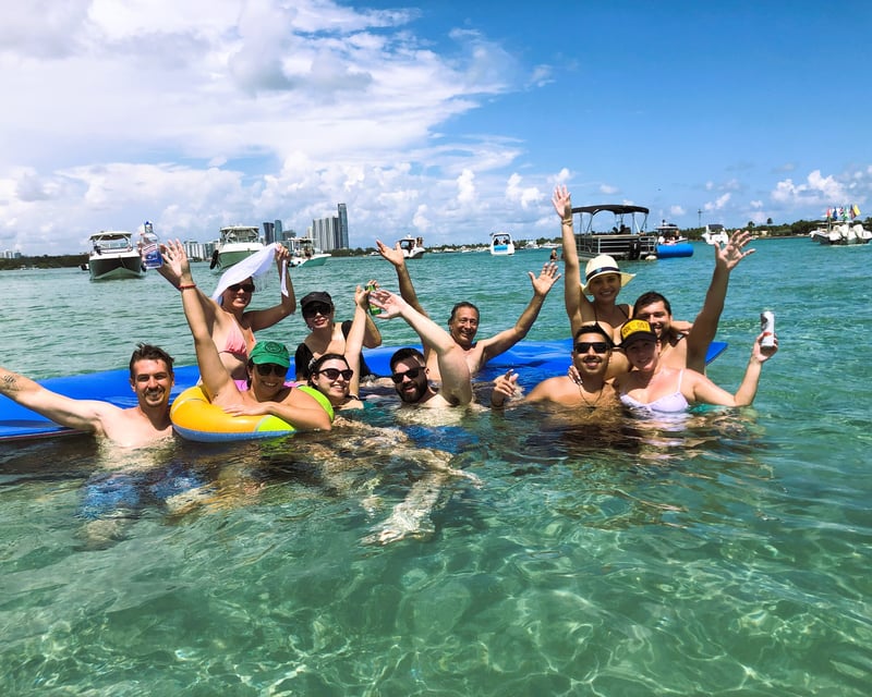 Cruise Fort Lauderdale on a Birthday Boat Charter