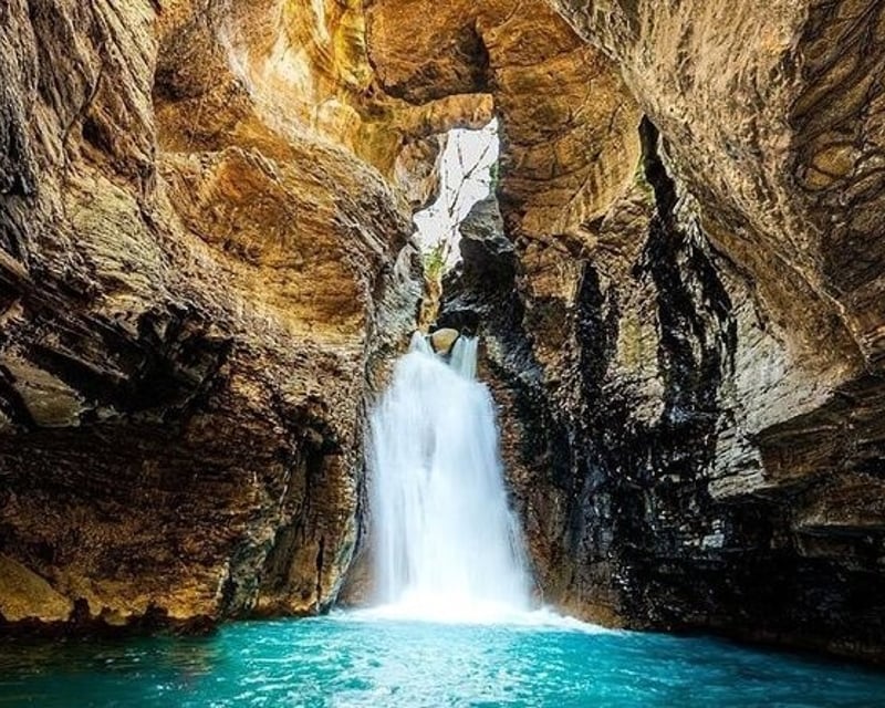 La Leona Waterfall Canyon Hike from Playa del Coco