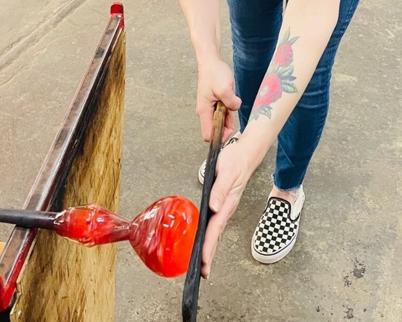Beginner Glassblowing Class in Macon
