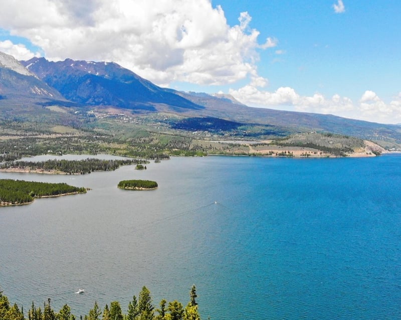 Guided Paddleboard Tour of Lake Dillon