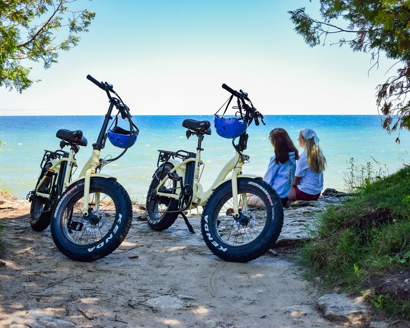 Half-Day E-Bike Rental in Milwaukee