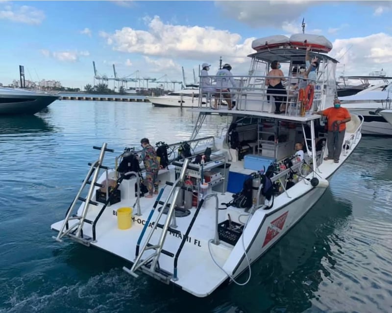 Beginner PADI Discover Scuba Diving in Miami Beach