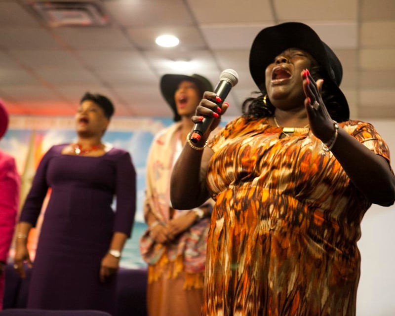 Explore Harlem Gospel Walking Tour & Church Service