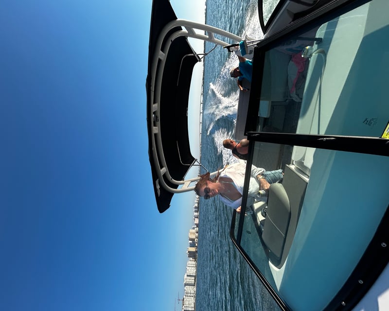Private Siesta Key Boat Charter Along the Gulf Coast