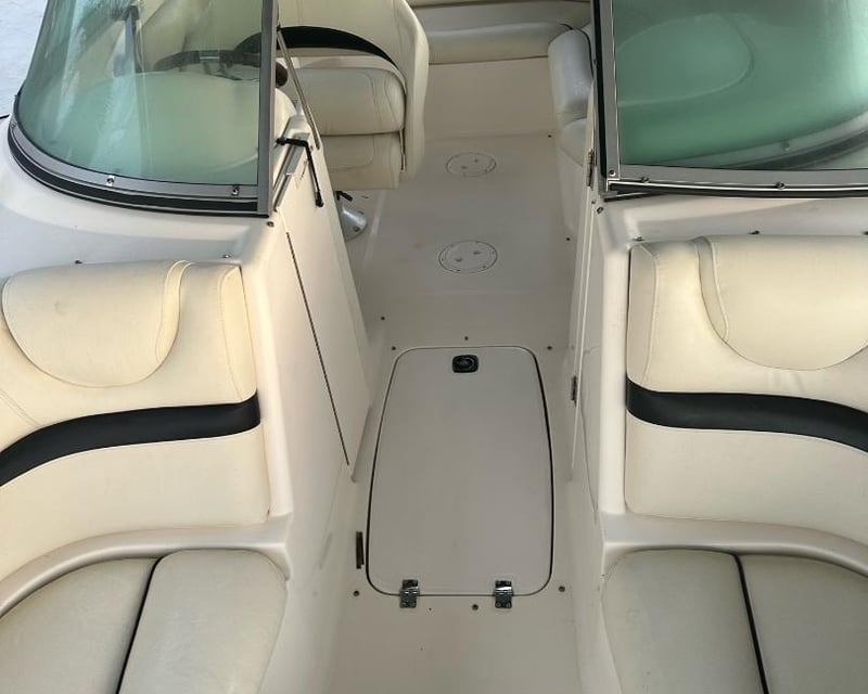 Dual Console Bow Rider Boat Rental in Cape Coral