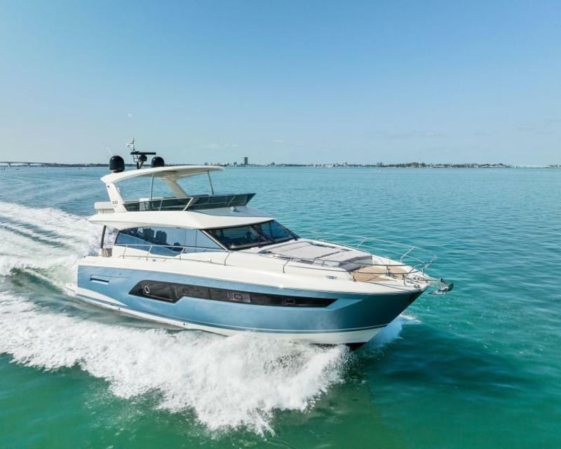 63' Private Luxury Yacht Charter in Sarasota