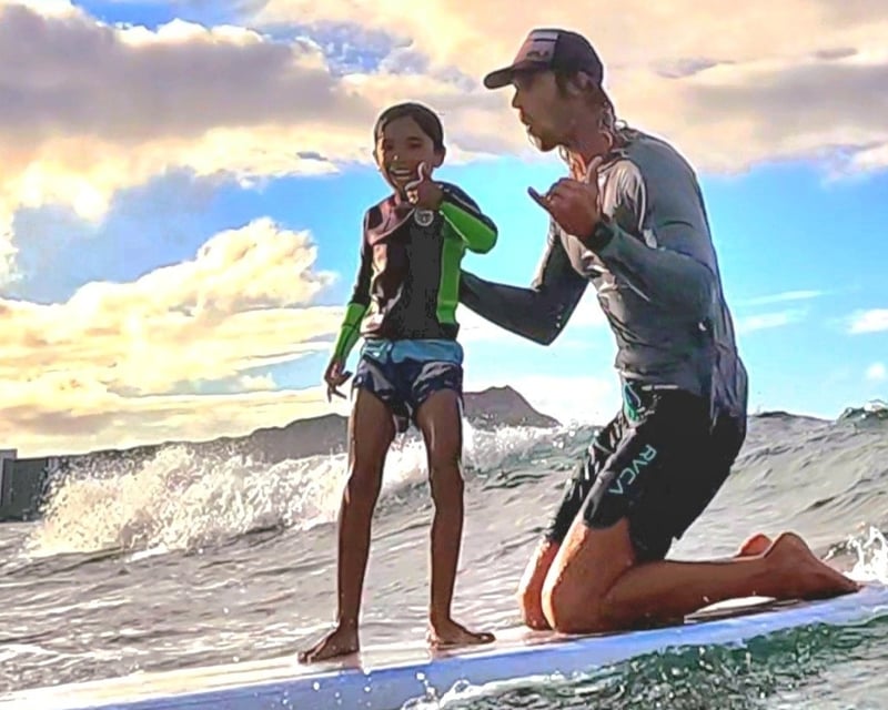 Private Kids Surf Lesson in Waikiki