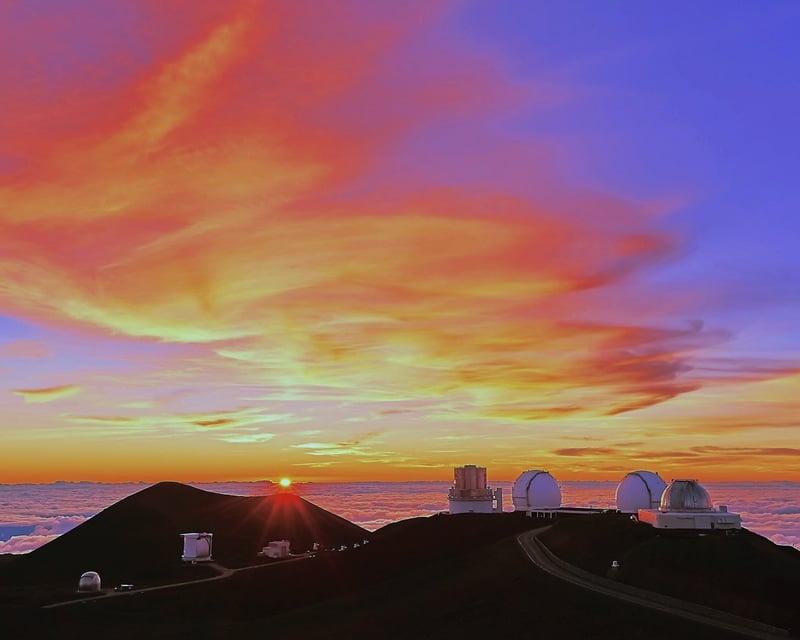Mauna Kea Summit Sunset & Stargazing Tour