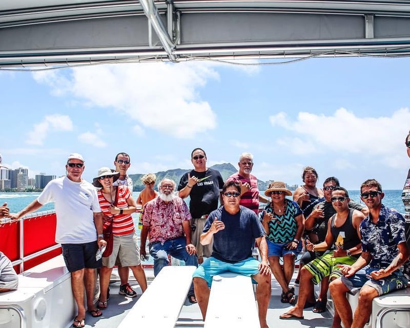1-Hour Waikiki Reef & Marine Life Glass Boat Tour