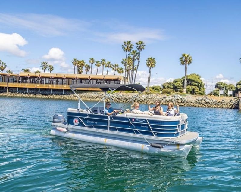 San Diego Pontoon Boat Rental