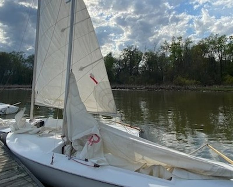 Sail a Flying Scot in Alexandria