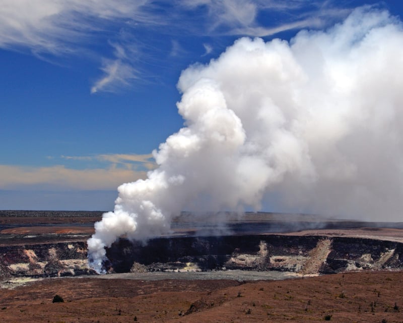 Interisland Hawaiʻi Volcanoes National Park Tour