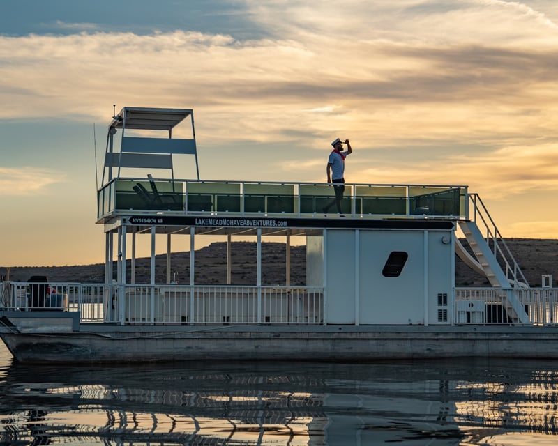 44' Patio Pontoon Boat Rental in Overton, NV