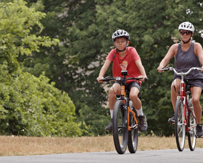 Explore Falmouth on a 4-Hour Bike Rental