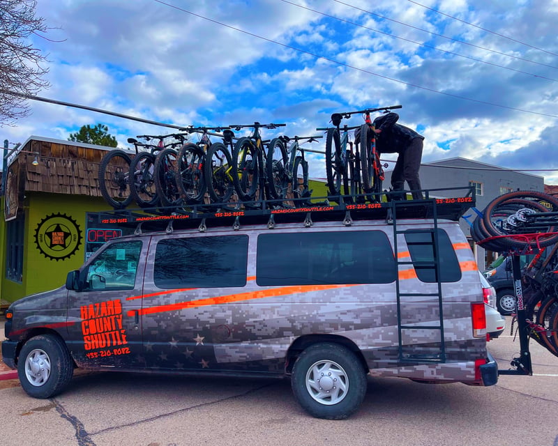 Lower Whole Enchilada Bike Shuttle in Moab
