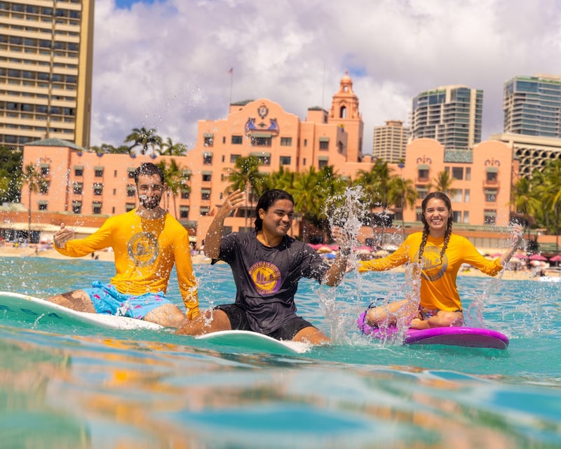 Private Surf Lesson in Waikiki with a Beachboy