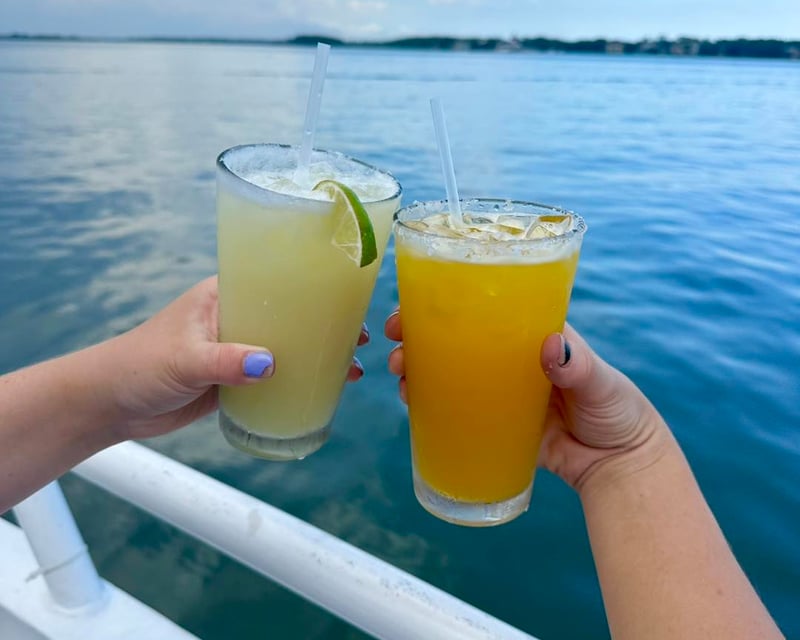 Happy Hour Cruise in Hilton Head Island With Live Music