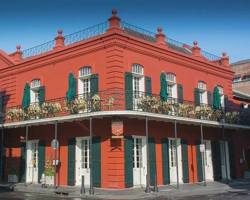 Explore a 2-Hour French Quarter Ghost Walking Tour