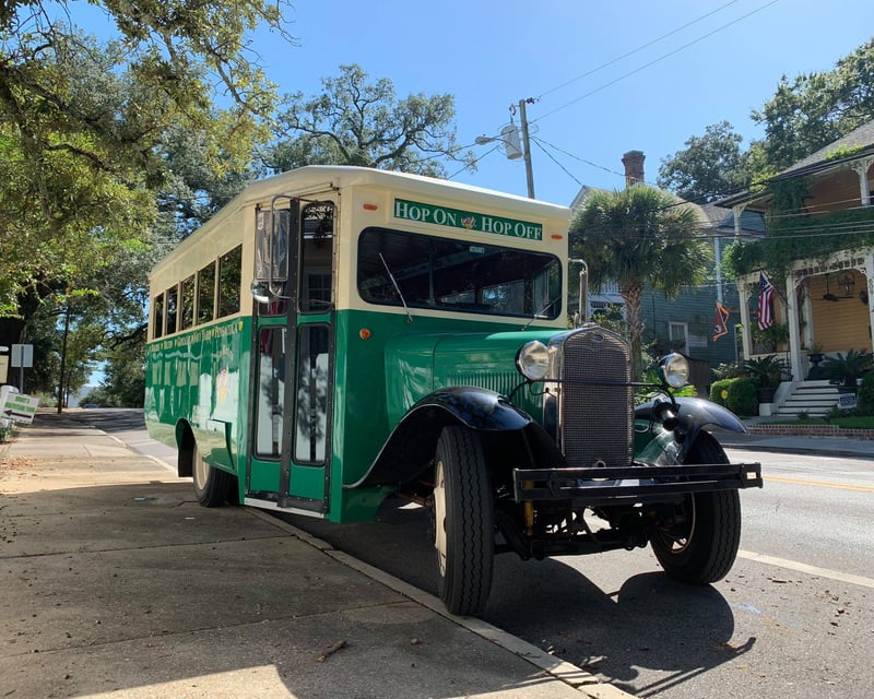Explore Pensacola on a 1.5-Hour Hop-On Hop-Off Tour