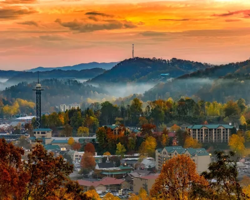 Smokies Jeep Tour Through Pigeon Forge & Gatlinburg