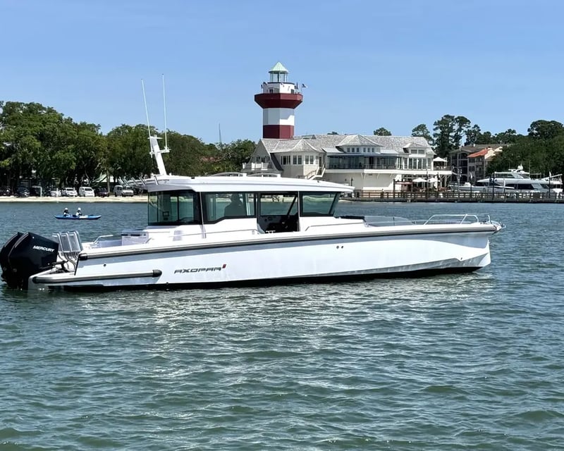 Private 24' Boat Charter in Hilton Head Island