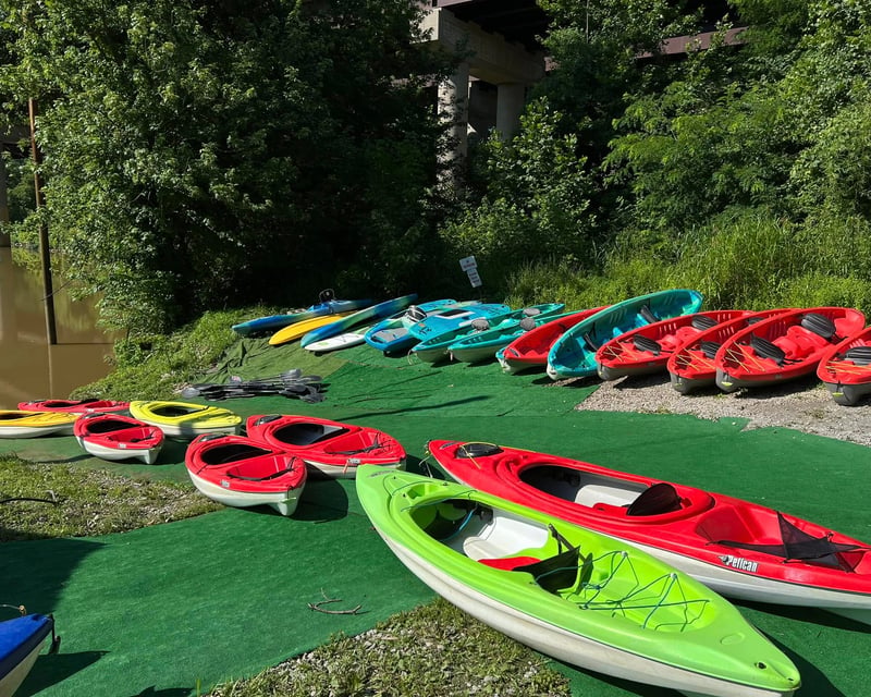 Full-Day Kayak, Paddleboard & Canoe Rental in Prospect, KY