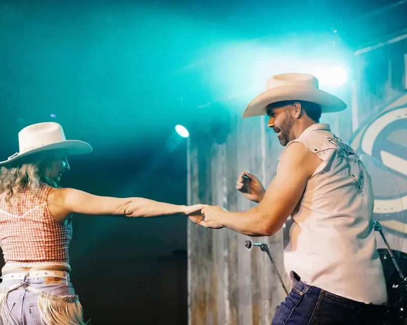 Learn Texas Two-Step Dance Class on Broadway