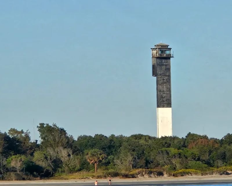 Cruise to Sullivan's Island Lighthouse From Charleston