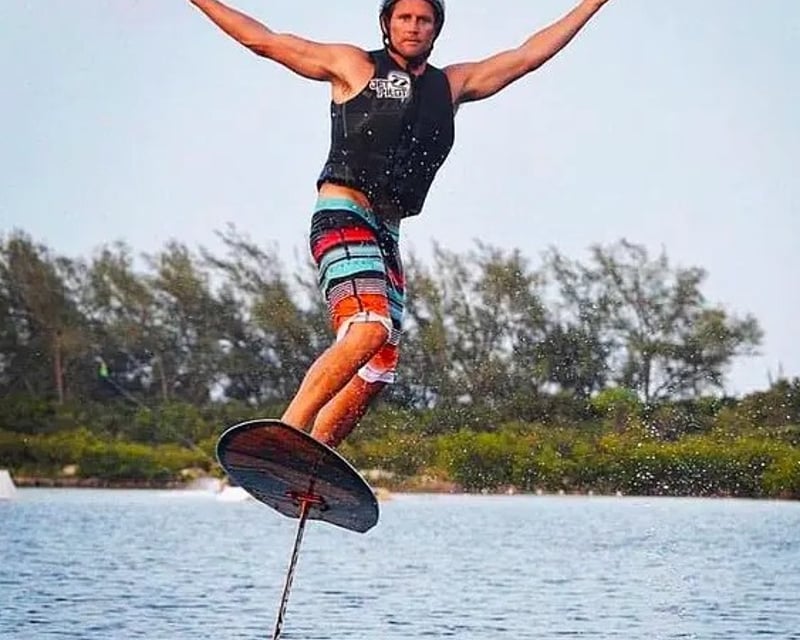 Foilboarding Lesson for Experienced Riders in Marathon