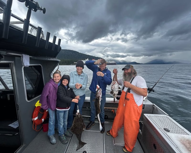 3.5-Hour Halibut Fishing Charter in Icy Strait Point