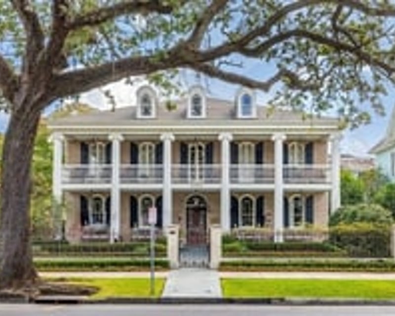 New Orleans Garden District Photography Walking Tour